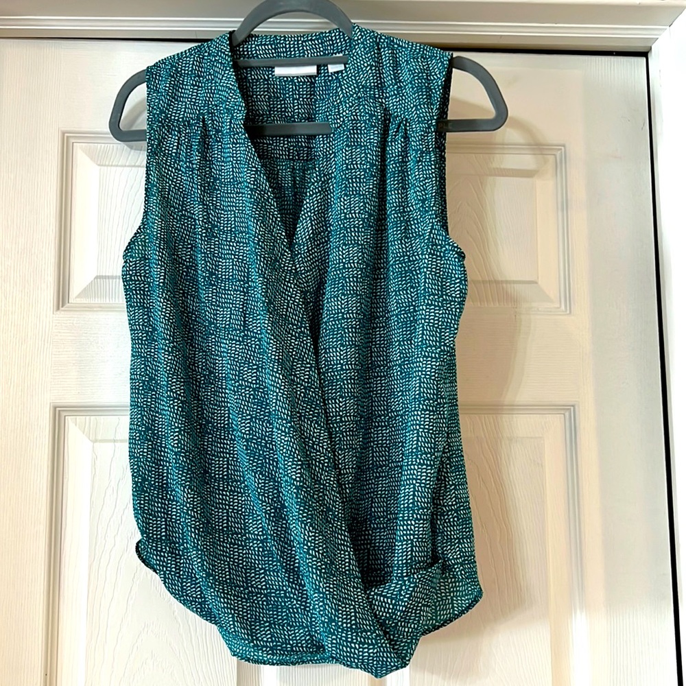 New York and Company cross over blouse